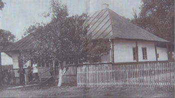 Casa Enescu - De la magazie, la Academie