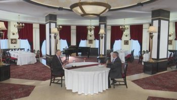 Ghici cine vine la cina? Daniel Corbu