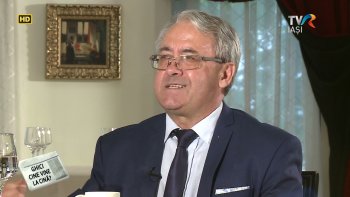 Ghici cine vine la cina? - Petru Bejan