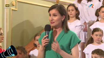 Prim plan obiectiv - Voci pentru pace