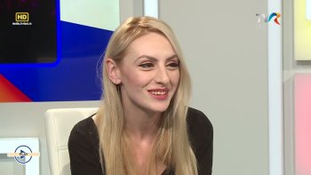 Play - Alexu and the Voices Inside