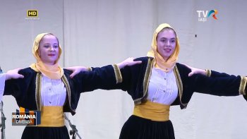 România diversă - Spectacol de dansuri tradiționale grecești