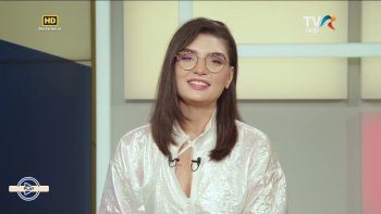 Play - Moonlight Breakfast