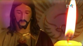 Sfânta Liturghie din Noaptea de Înviere, Catedrala "Sfânta Fecioară Maria, Regină" Iaşi, martie 2024