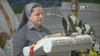 Slujba de Paşte, Catedrala "Sfânta Fecioară Maria, Regină" din Iaşi, martie 2024