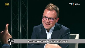 Alb Negru - Pacea pentru care ne pregătim de război