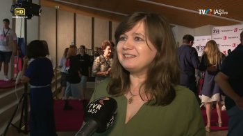 Scena artelor - Scena pe ecran