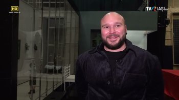 SCENA ARTELOR - „FEMEIA – CÂMP DE LUPTĂ”